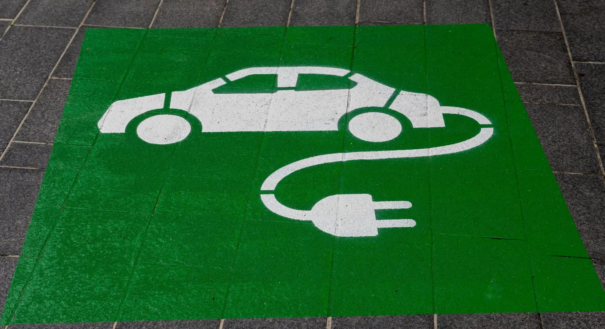 Casabat: líder en baterías para autos eléctricos en Guatemala